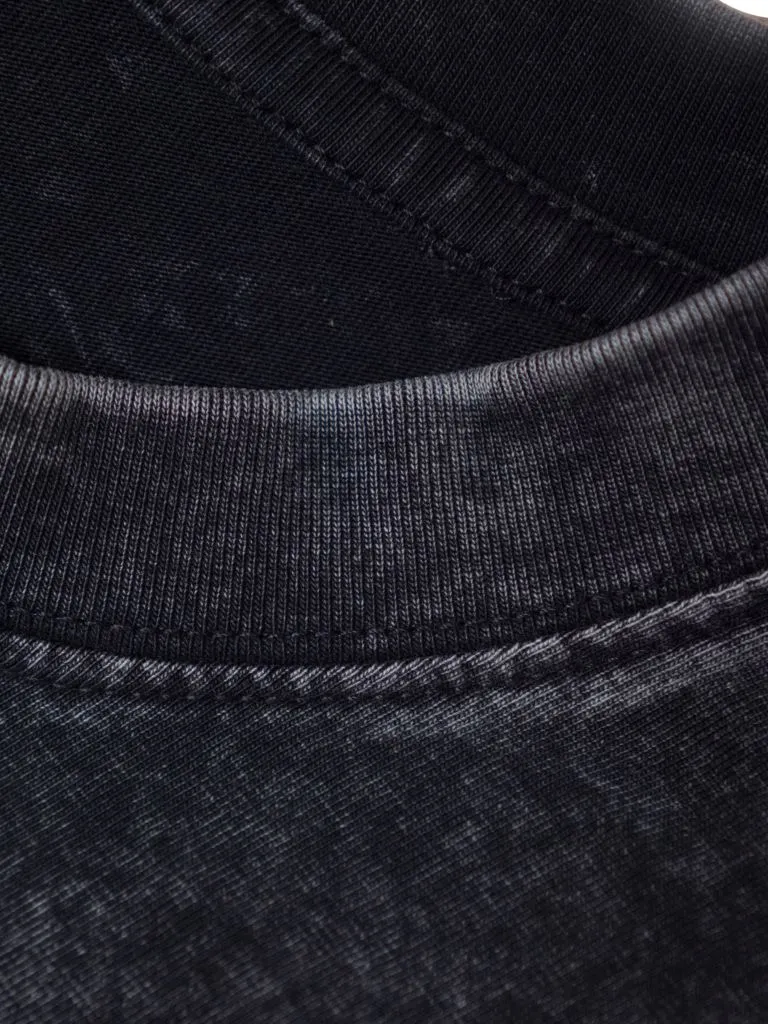 Футболка "Я работаю с NE PIGMENTS"