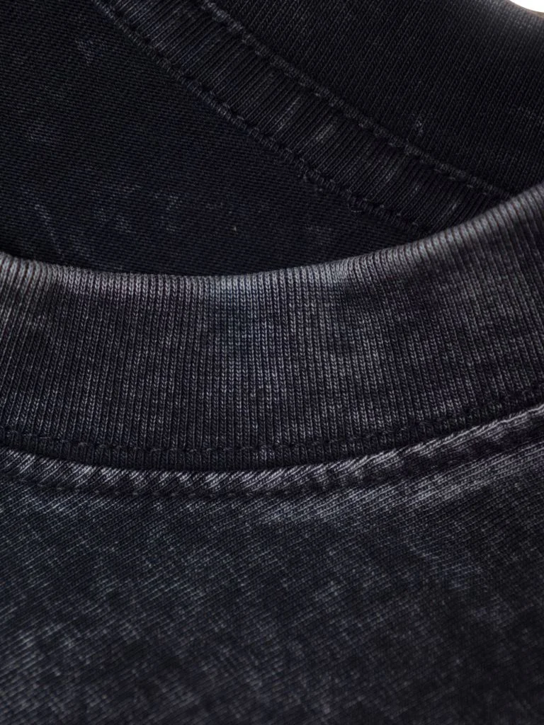 Футболка "Я работаю с NE PIGMENTS"